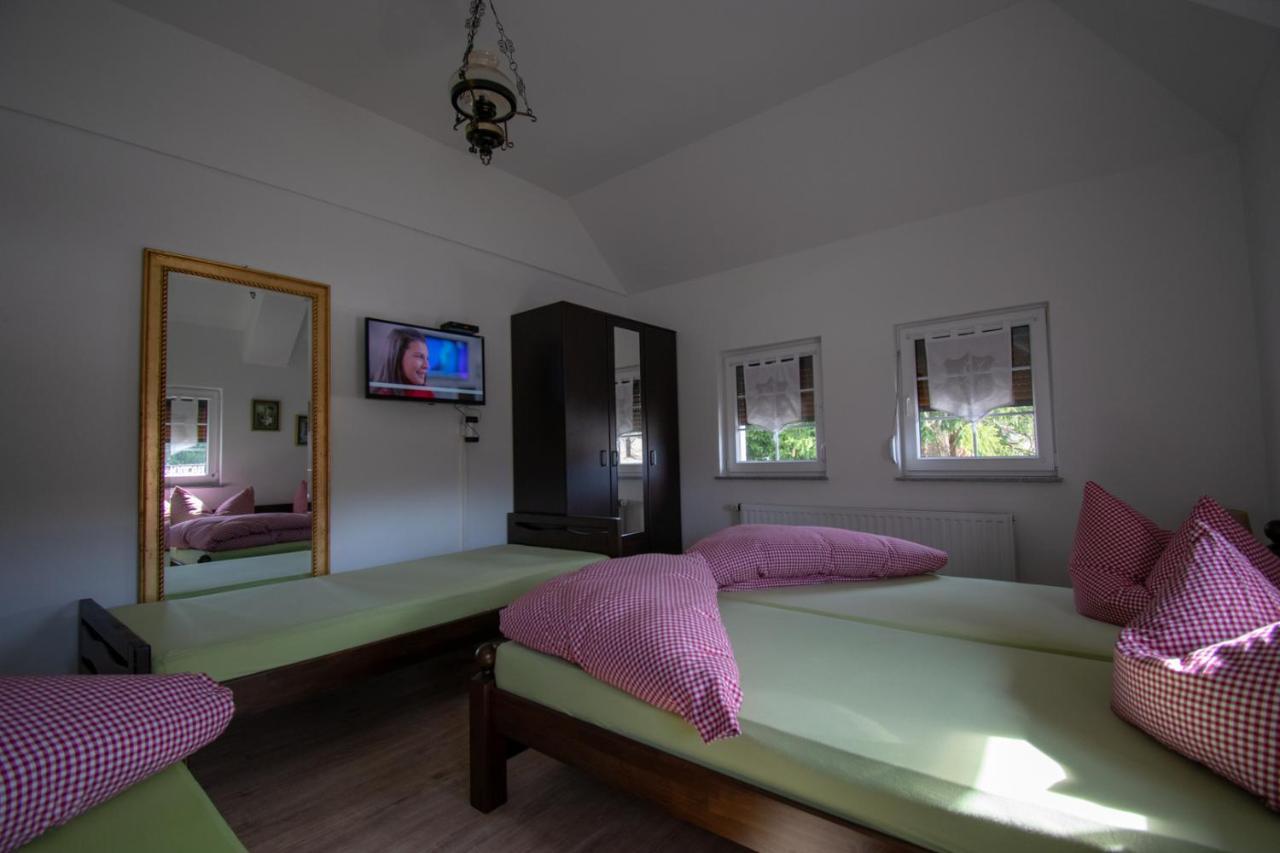 Holiday Park Hajducka Cesma Dubovsko Luaran gambar