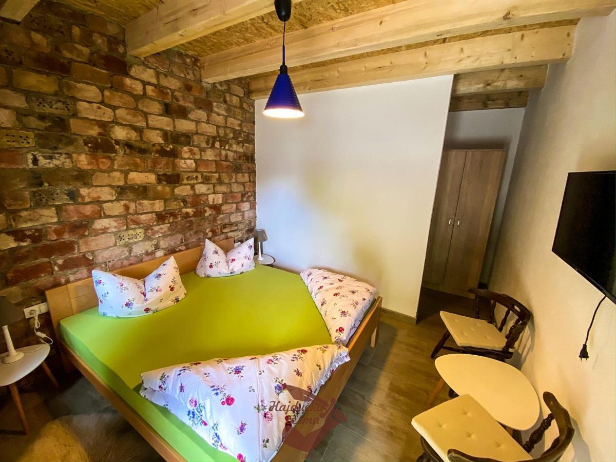 Holiday Park Hajducka Cesma Dubovsko Luaran gambar